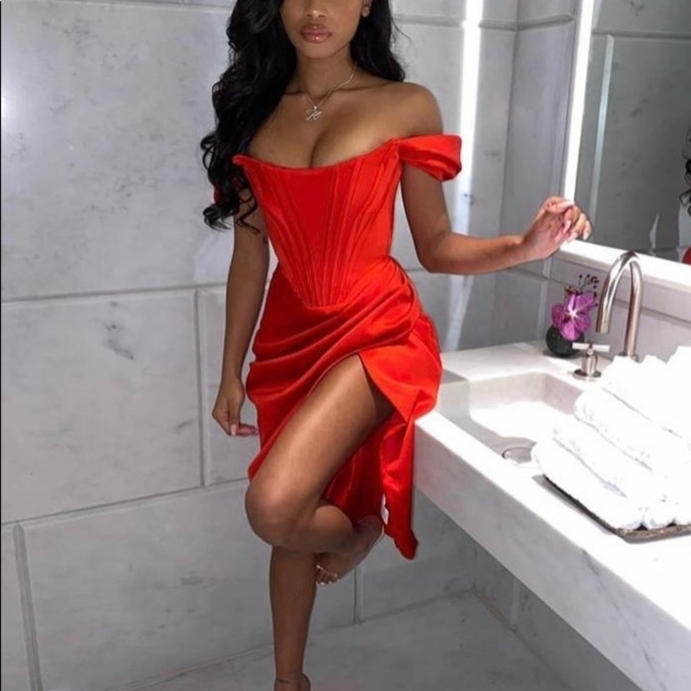 House of CB Loretta dress in red XS